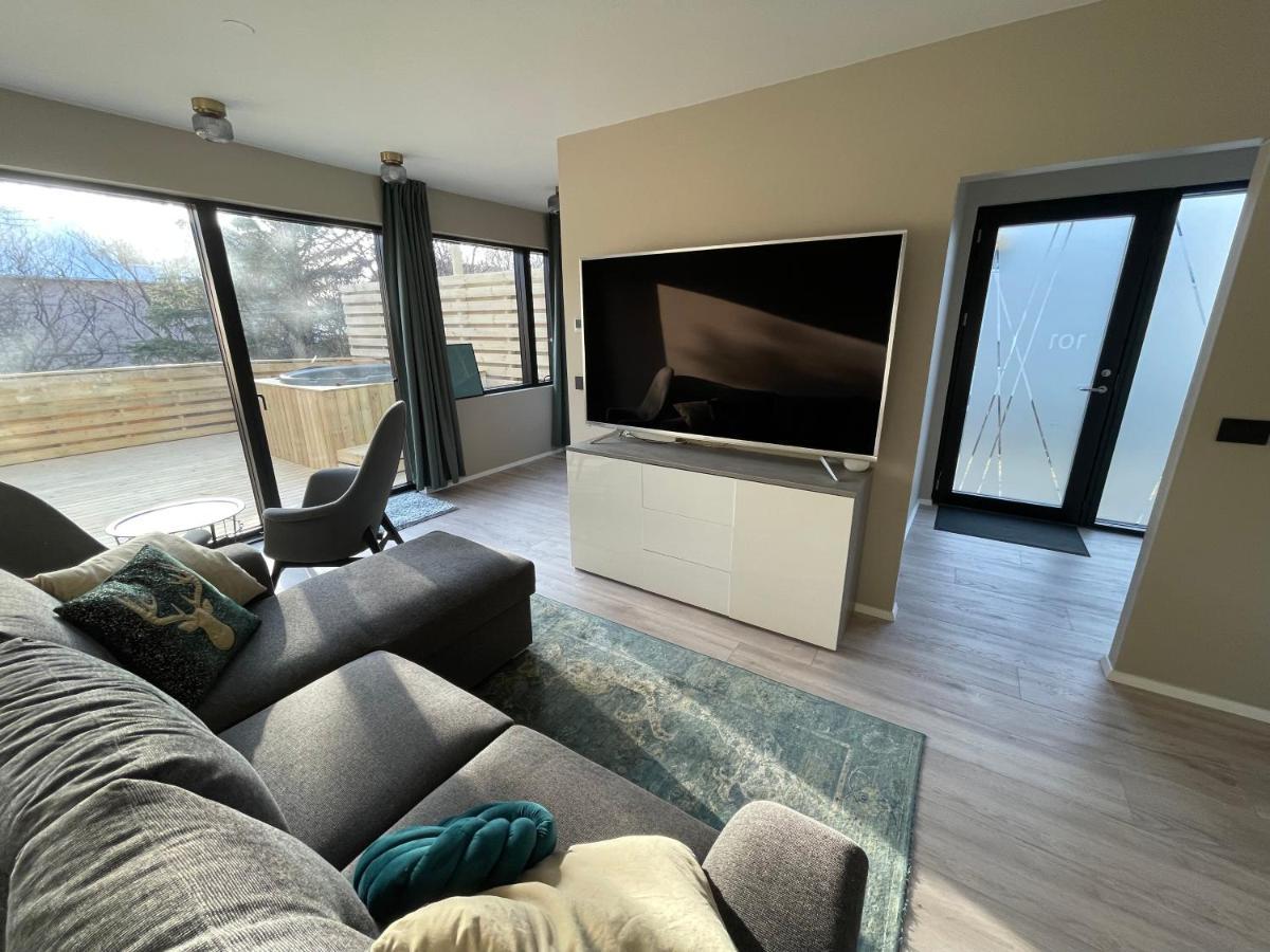 Keflavik Apartments 101 Екстериор снимка